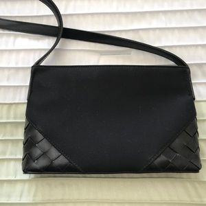Black Purse with strap - Nine West